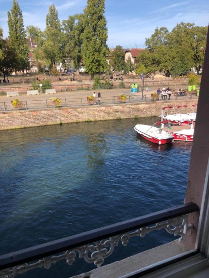 Au Bord De L'Eau Apartment Strasbourg Bagian luar foto