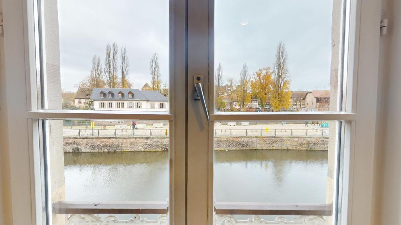 Au Bord De L'Eau Apartment Strasbourg Bagian luar foto