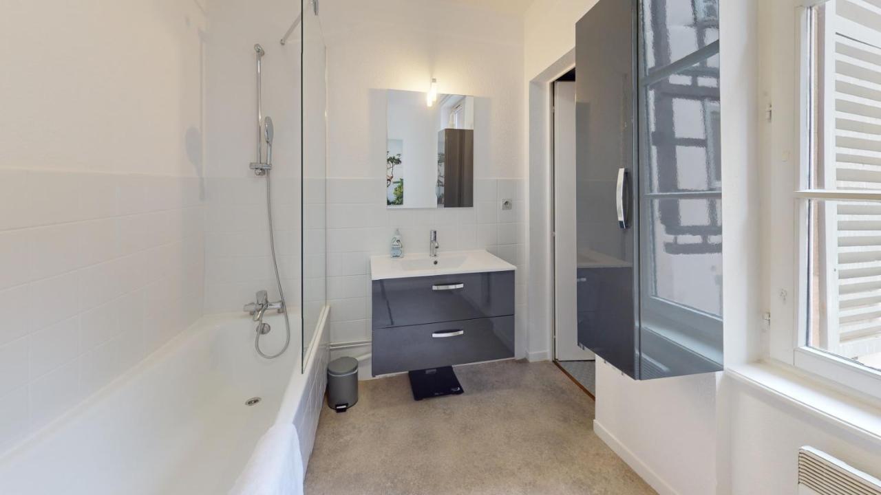 Au Bord De L'Eau Apartment Strasbourg Bagian luar foto