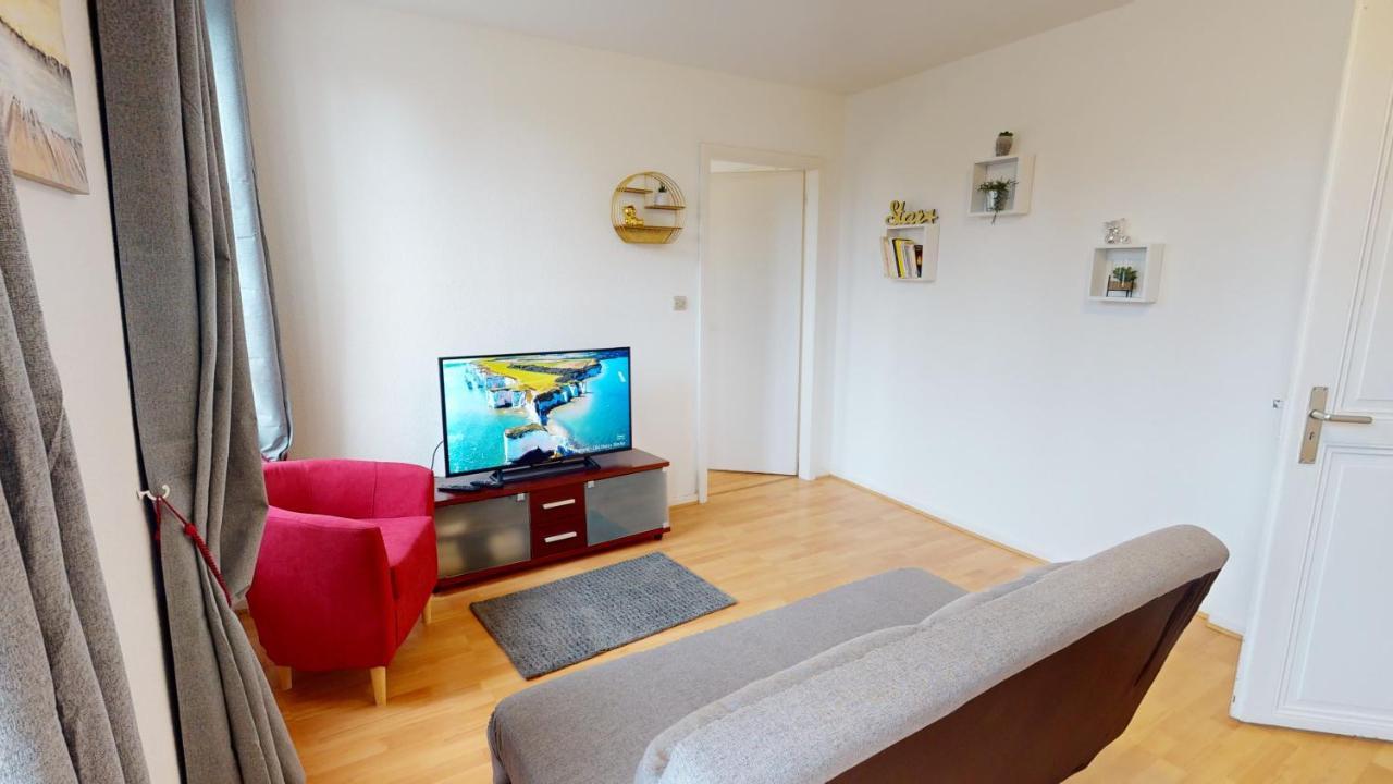 Au Bord De L'Eau Apartment Strasbourg Bagian luar foto
